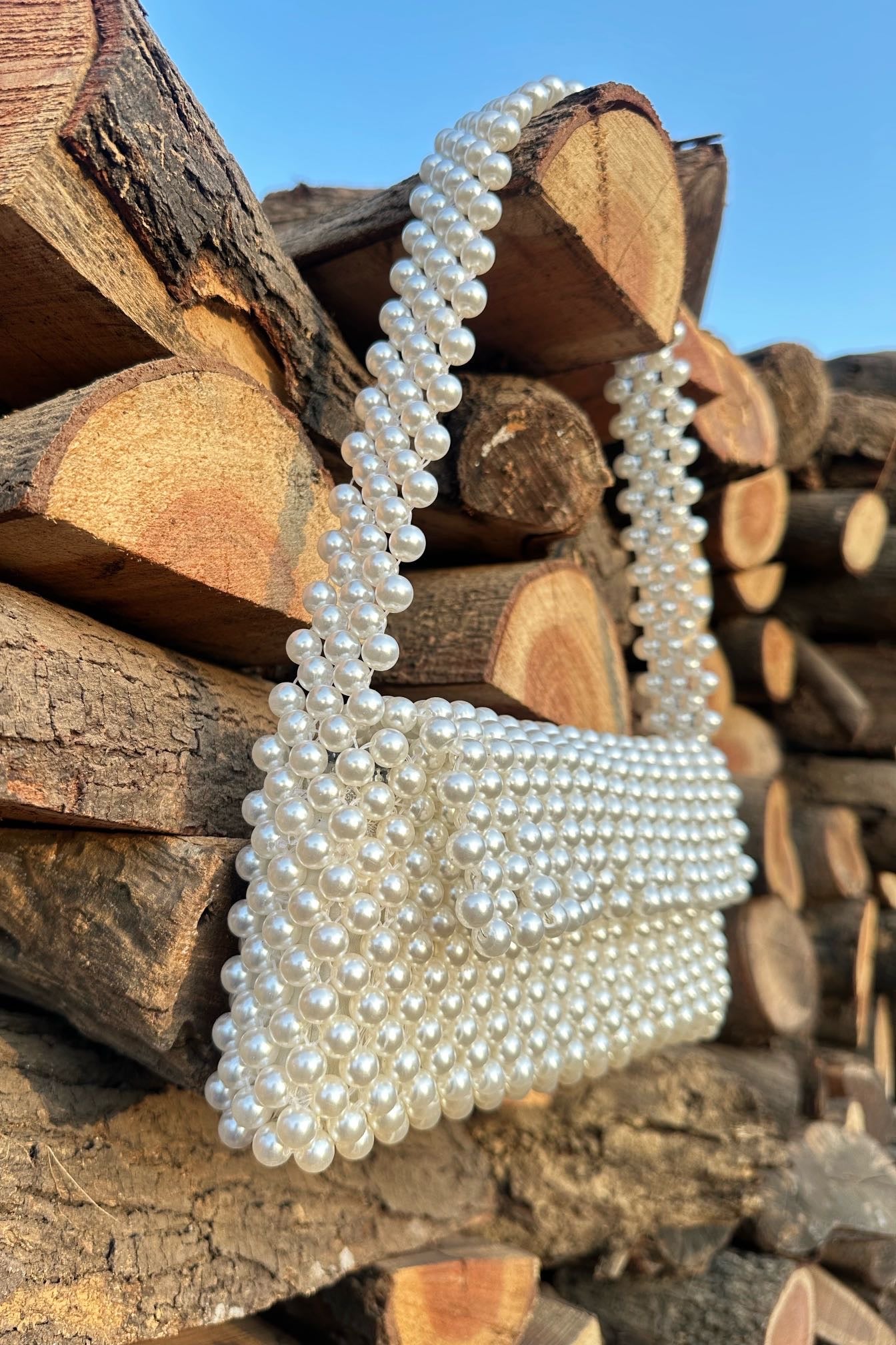 Pearl Affair- Celeste